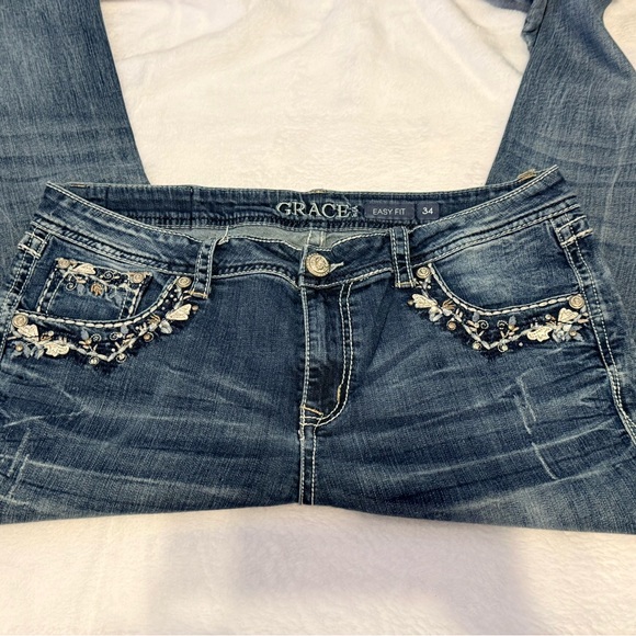 Grace in LA jeans with embellished pockets - Picture 4 of 10